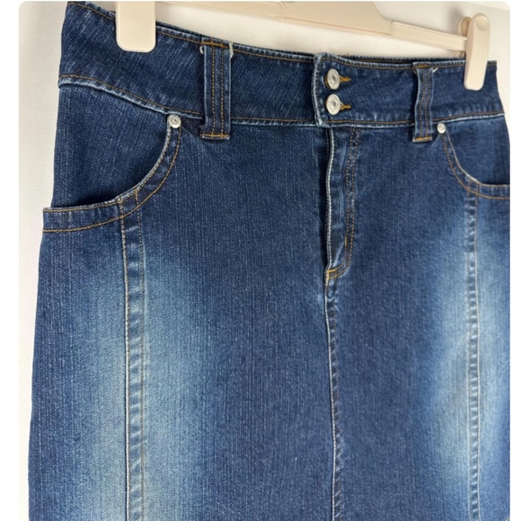Vintage Y2K ‘Tommy Jeans’ Mini Denim Pencil Skirt in Dark Indigo Wash - Small - Picture 4 of 10